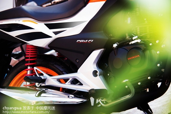 Galeri Lengkap Foto dan Video Honda CB125F Repsol Edition | RingPiston